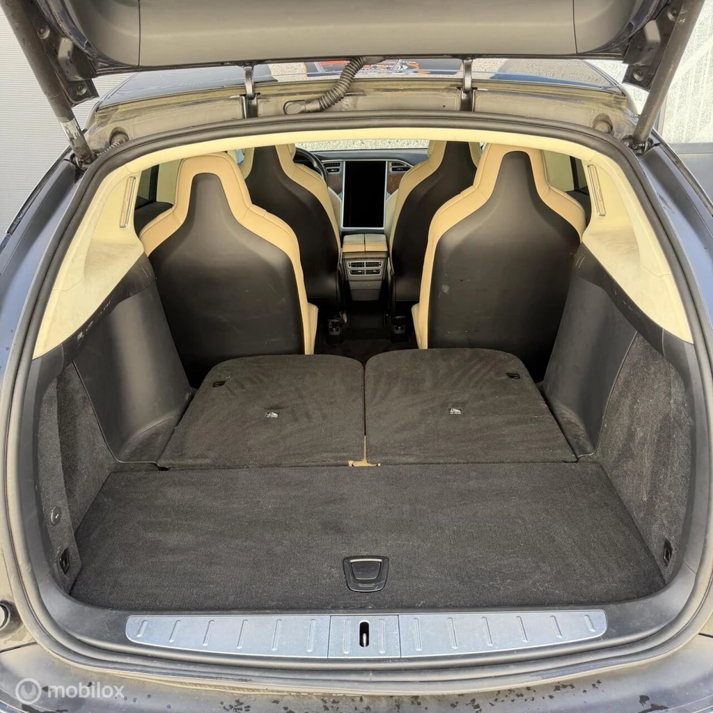 Tesla Model X – foto 20