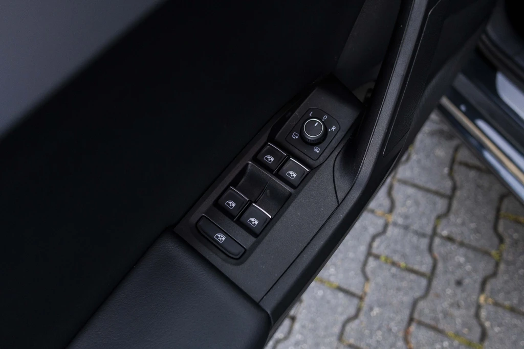 SEAT Leon – foto 21