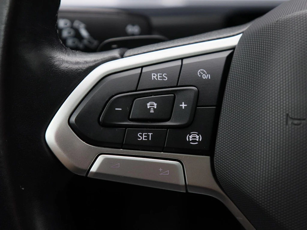 Volkswagen T-Roc – foto 23