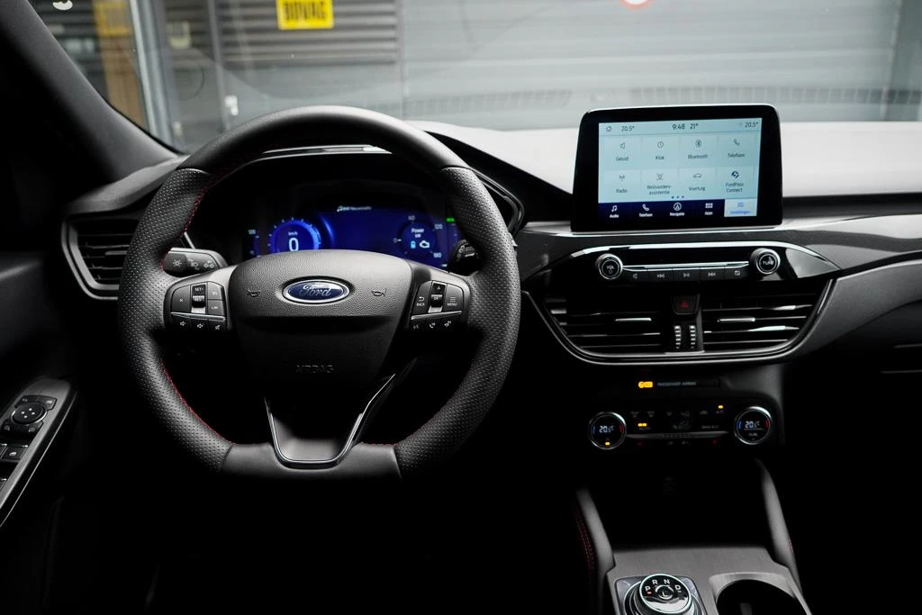 Ford Kuga – foto 31