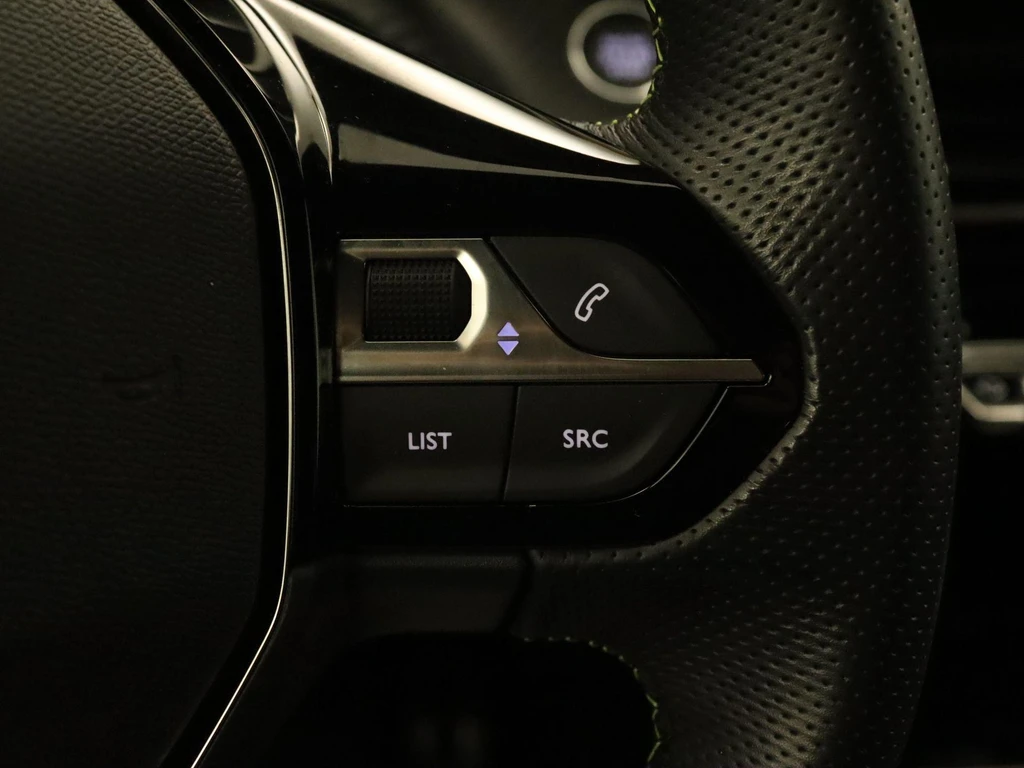 Peugeot e-2008 – foto 27