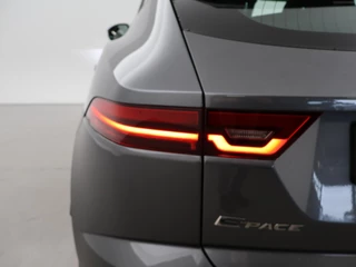 Jaguar E-PACE – thumbnail 24