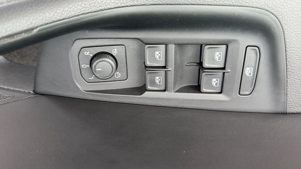 Volkswagen Passat – foto 24