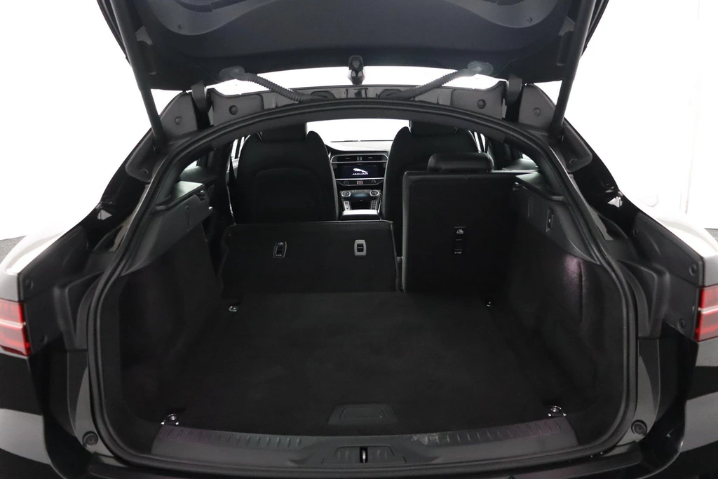 Jaguar I-PACE – foto 22