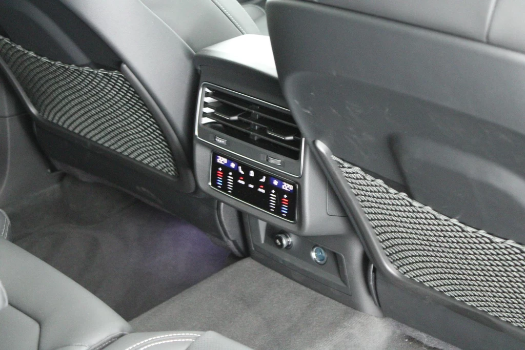 Audi SQ8 – foto 49