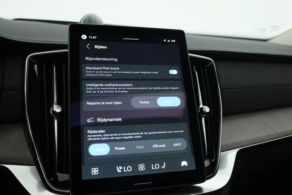 Volvo XC90 – foto 24