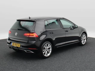 Volkswagen Golf – thumbnail 4