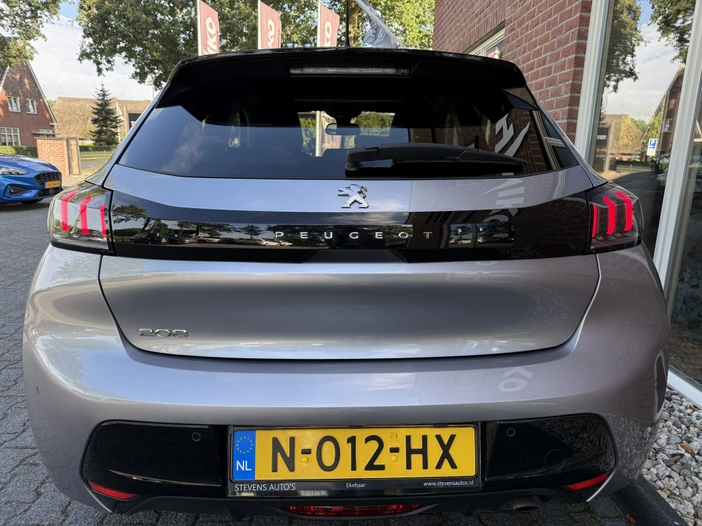 Peugeot 208 – foto 6