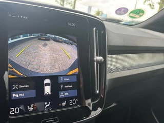 Volvo XC40 – thumbnail 11