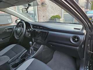 Toyota Auris – thumbnail 25