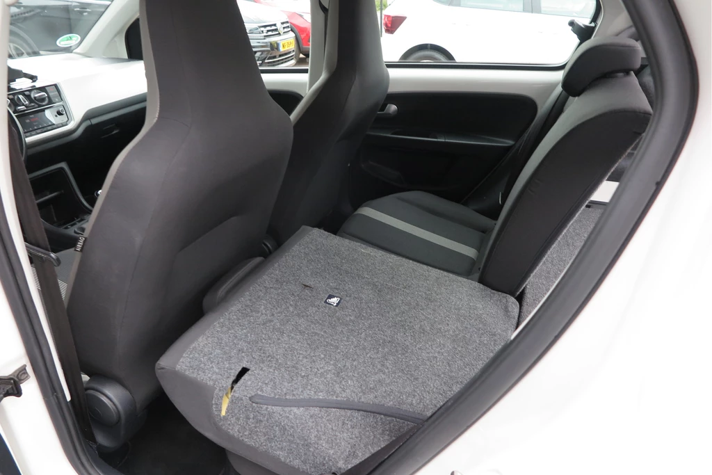 Volkswagen up! – foto 58
