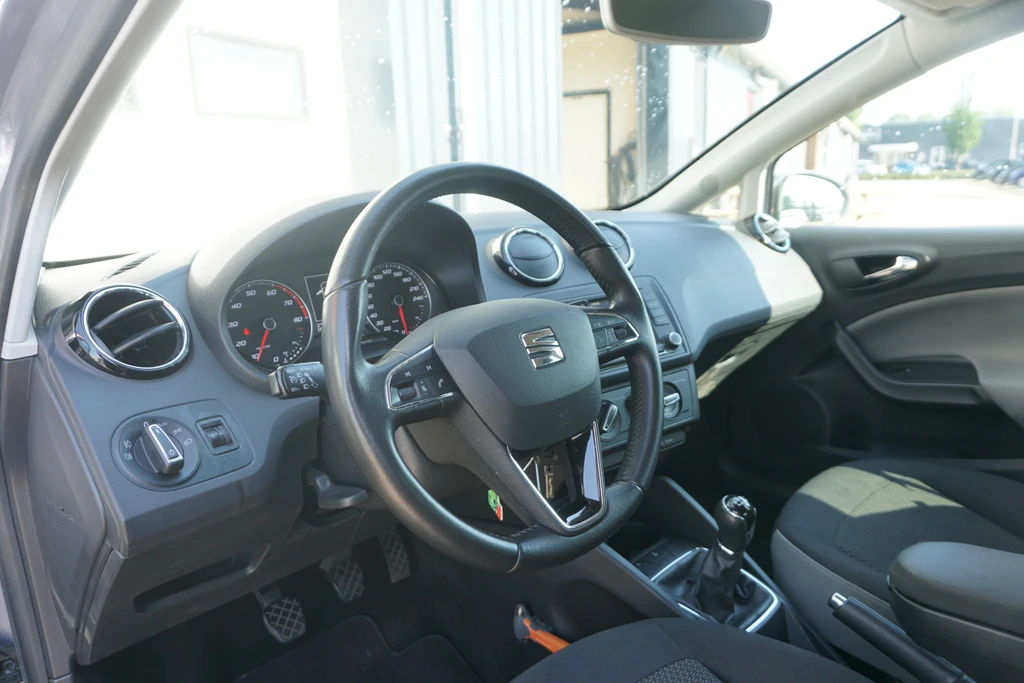 SEAT Ibiza – foto 5