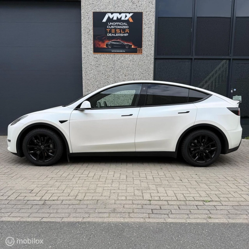 Tesla Model Y – foto 2