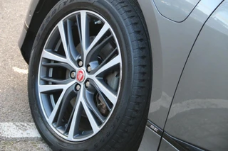 Jaguar I-PACE – thumbnail 5