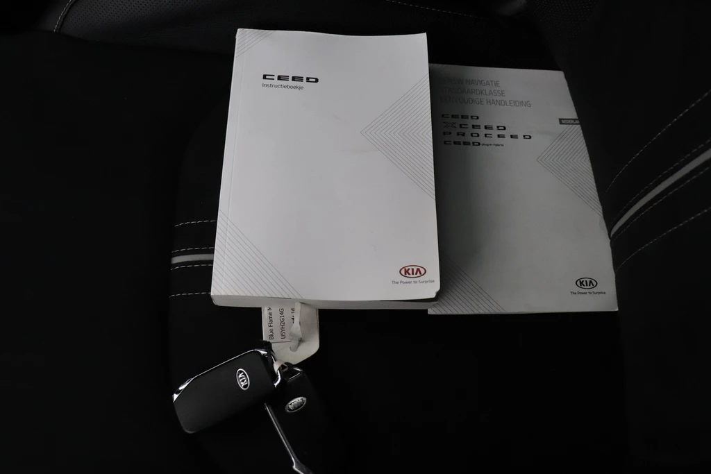 Kia ProCeed – foto 33