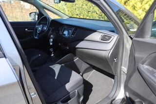 Kia Carens – thumbnail 52