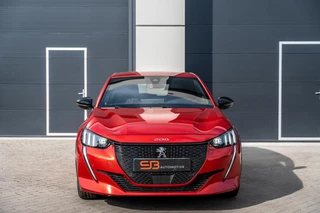 Peugeot 208 – thumbnail 8