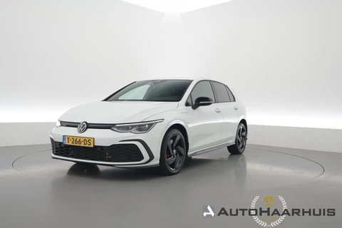 Volkswagen Golf 1.4 eHybrid GTE | Dig. Cockpit |  IQ light | Apple CarPlay & Android Auto | Stoel-Stuurverw. | Sfeerverlichting
