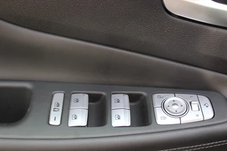 Hyundai Santa Fe – thumbnail 13