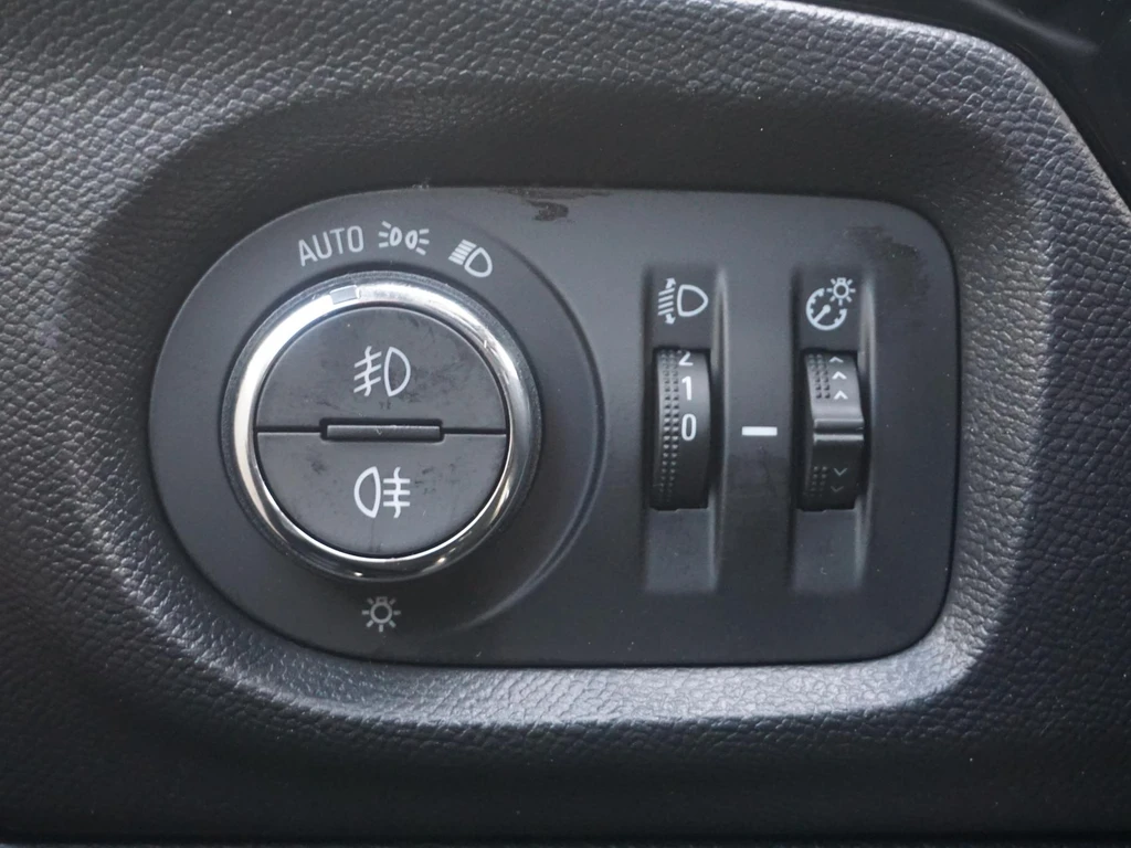 Opel Corsa – foto 9