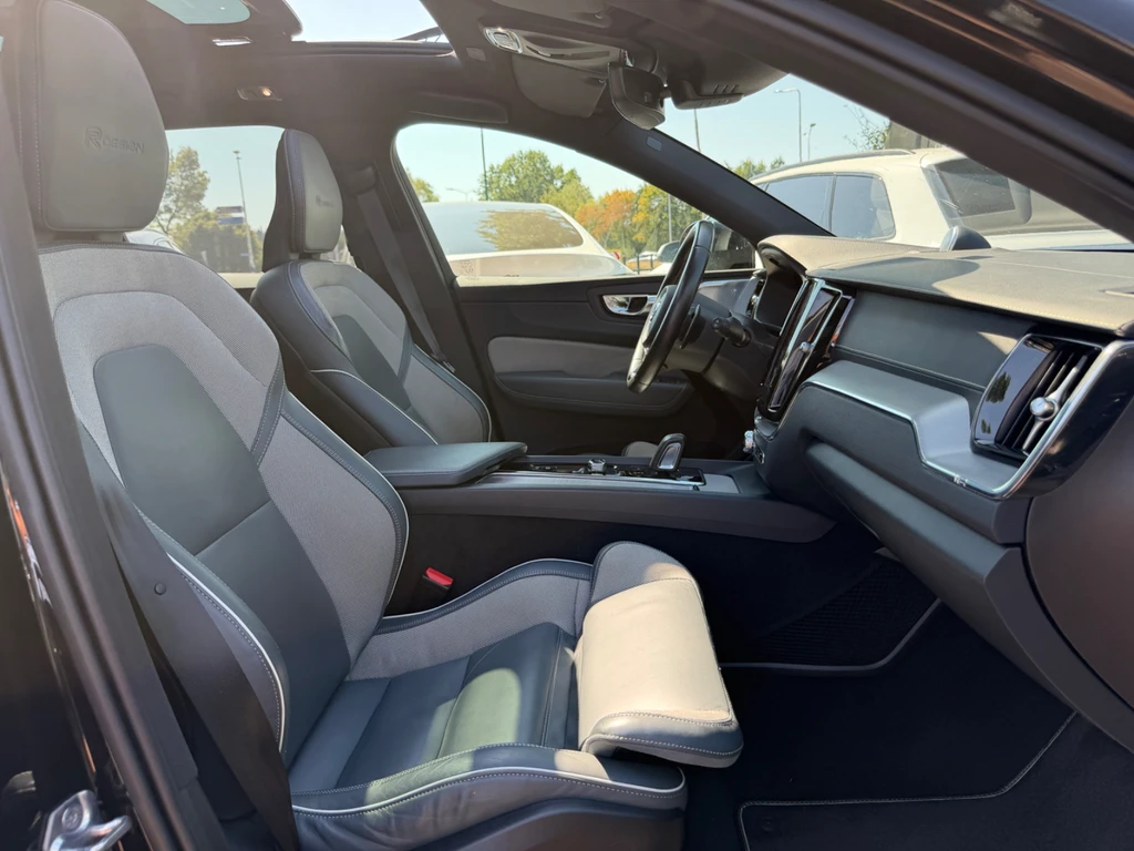 Volvo XC60 – foto 10