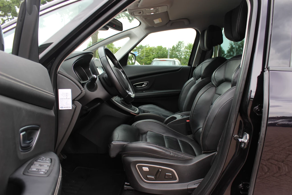 Renault Scénic – foto 12