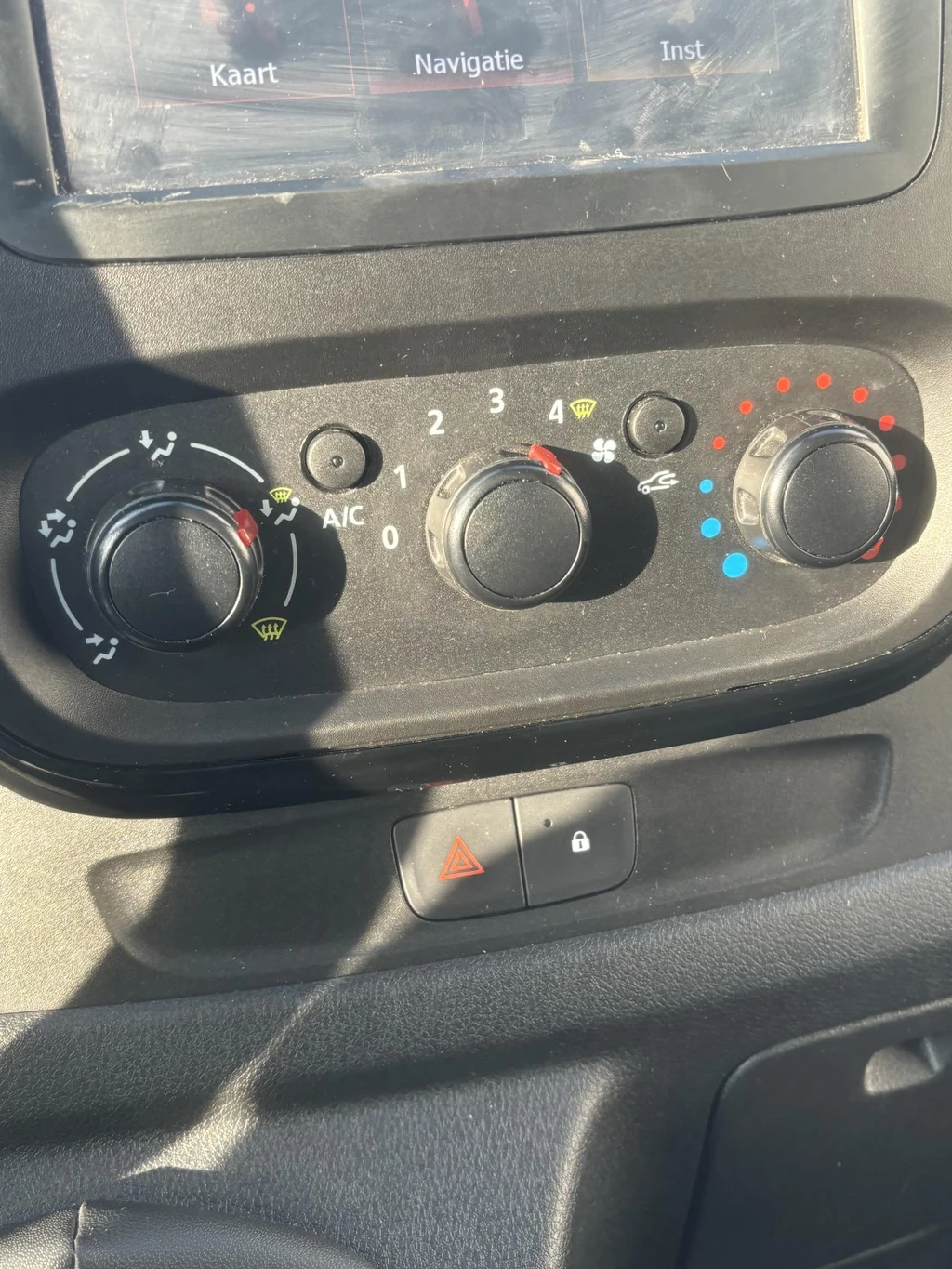 Opel Vivaro – foto 19