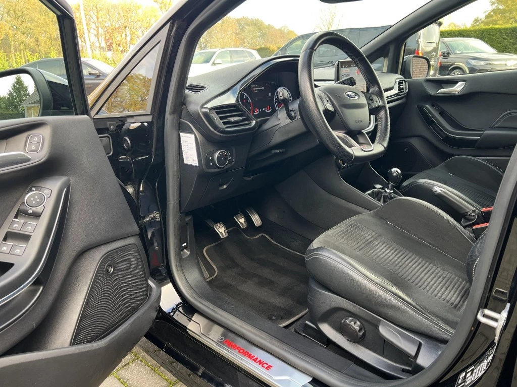 Ford Fiesta – foto 12