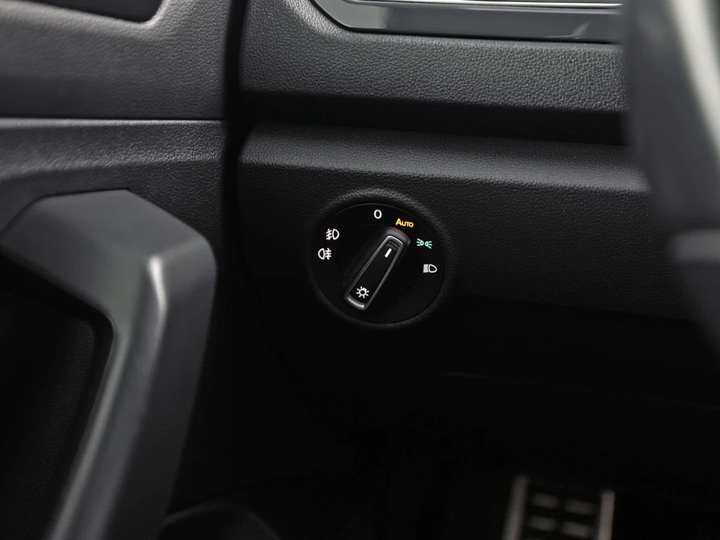Volkswagen T-Roc – foto 27