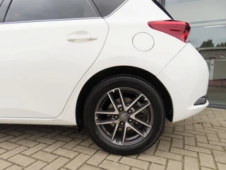 Toyota Auris – thumbnail 30
