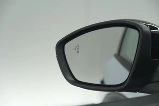 Peugeot 2008 – thumbnail 32