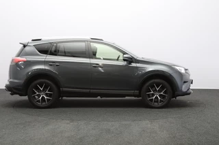 Toyota RAV4 – thumbnail 6