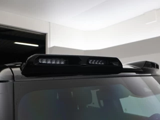 Land Rover Defender – thumbnail 60