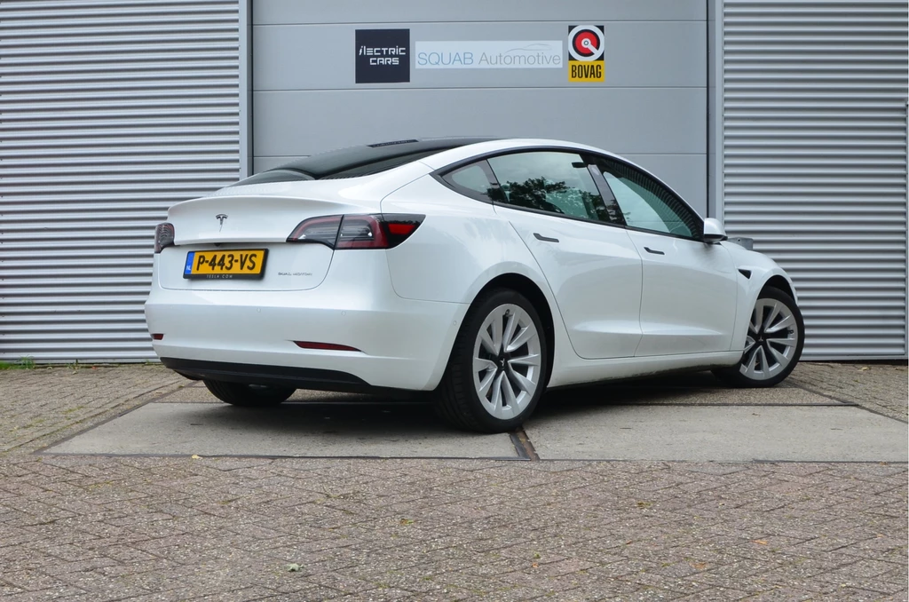 Tesla Model 3 – foto 3