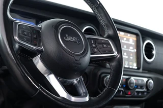 Jeep Wrangler – thumbnail 16