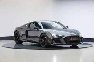 Audi R8 – thumbnail 7