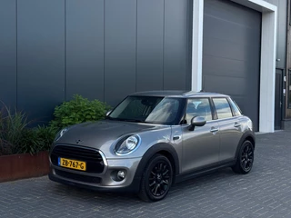 MINI 5-deurs – thumbnail 3
