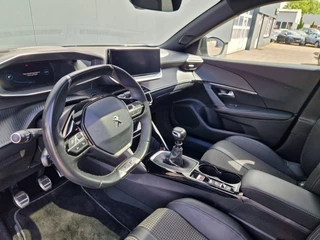 Peugeot 2008 – thumbnail 8
