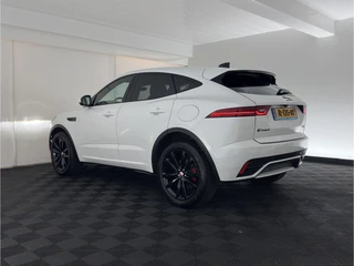 Jaguar E-PACE – thumbnail 2