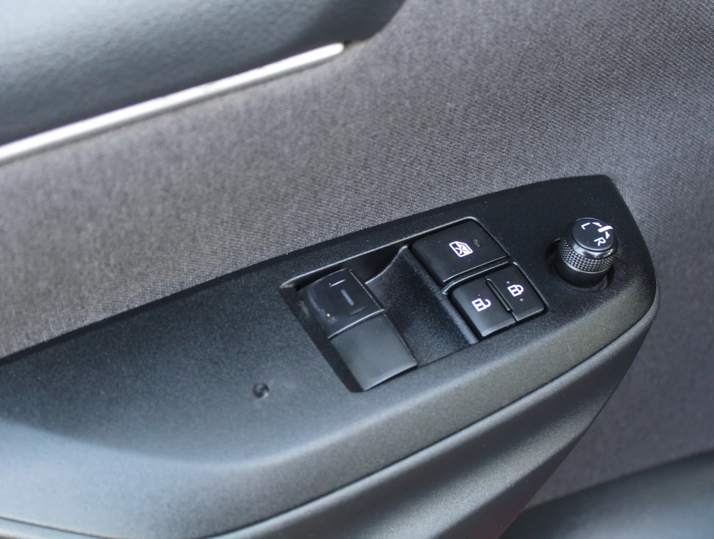 Toyota Yaris – foto 19