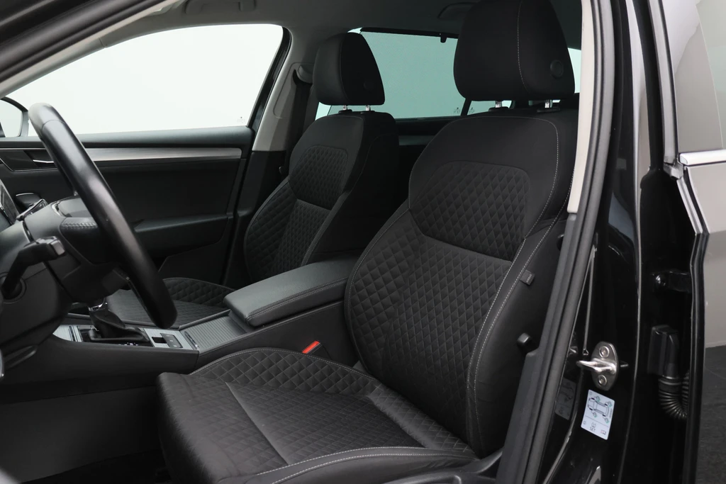 Škoda Superb – foto 18