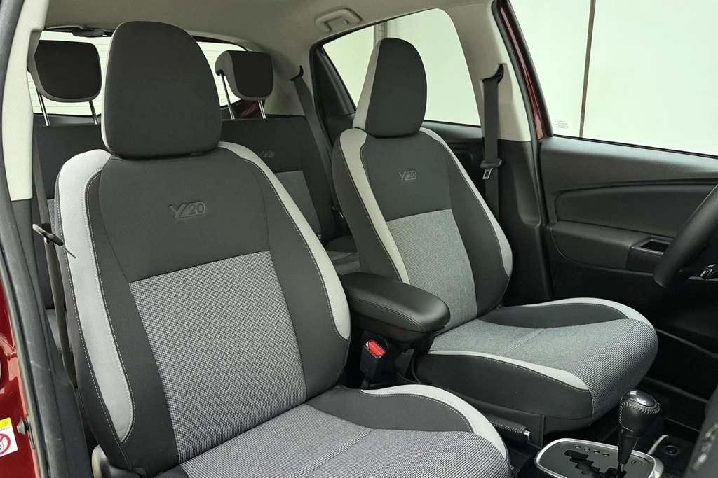 Toyota Yaris – foto 14