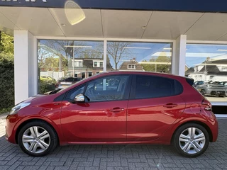 Peugeot 208 – thumbnail 1