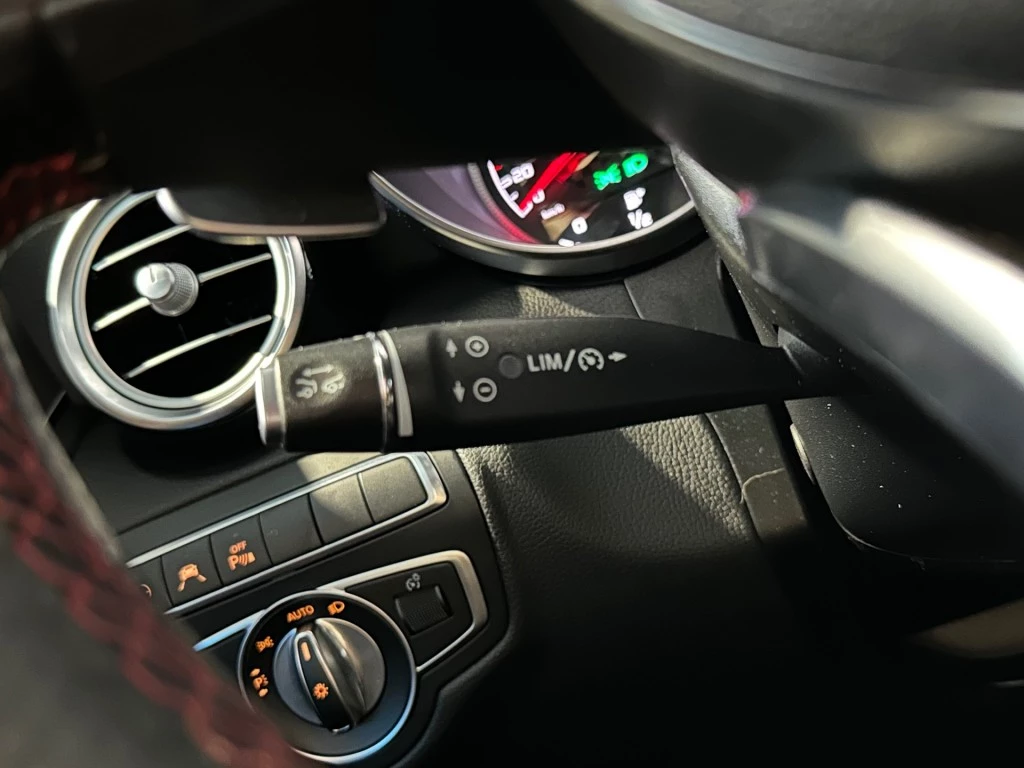 Mercedes-Benz GLC – foto 24