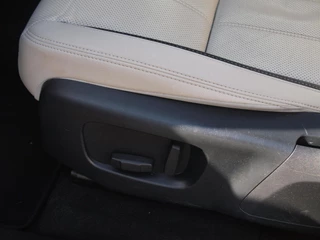 Land Rover Range Rover Velar – thumbnail 31