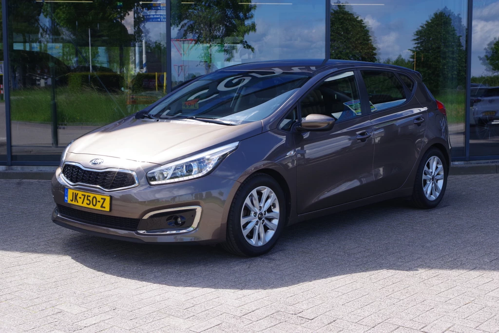 Kia cee'd – foto 2