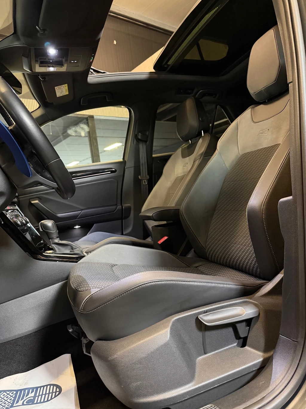 Volkswagen T-Roc – foto 24