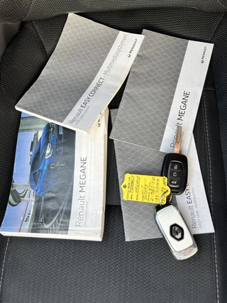 Renault Mégane Estate – thumbnail 23