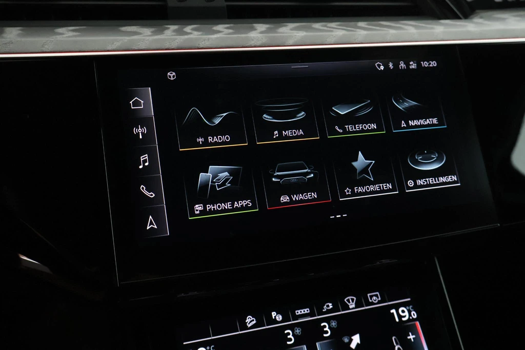 Audi Q8 e-tron – foto 26