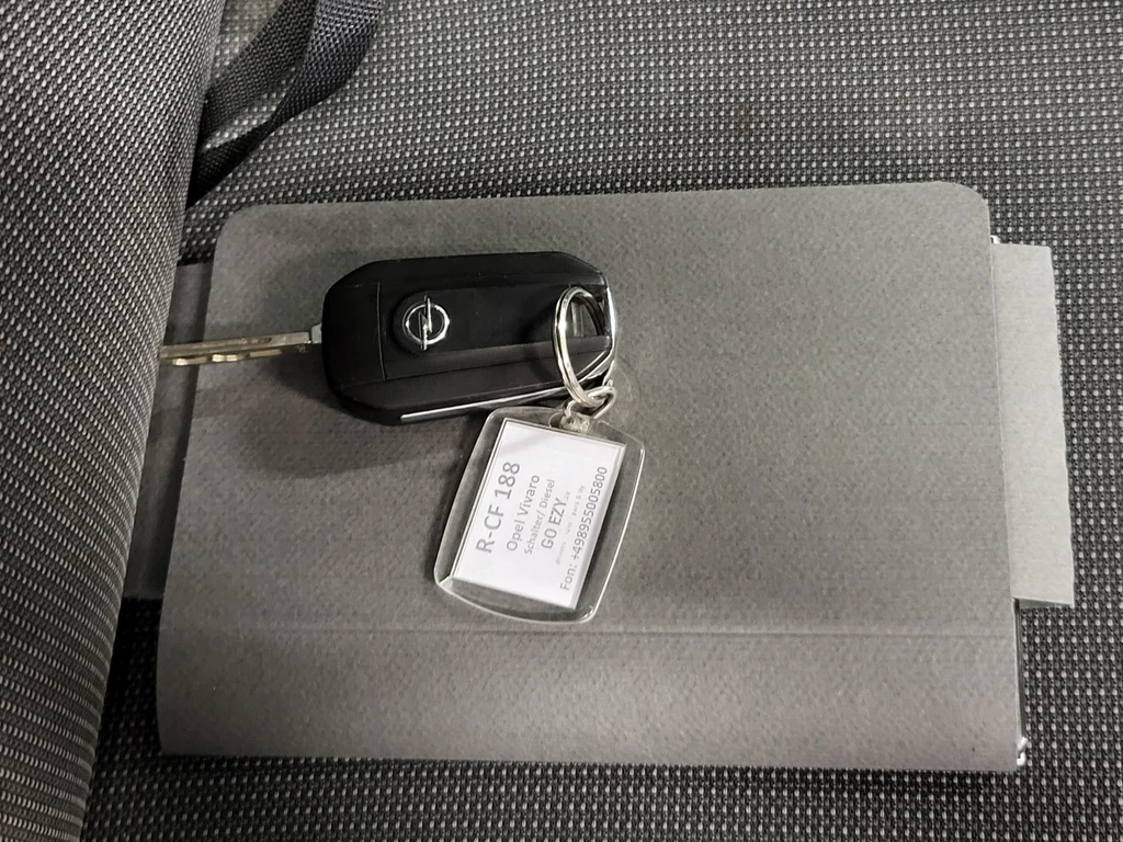 Opel Vivaro – foto 17